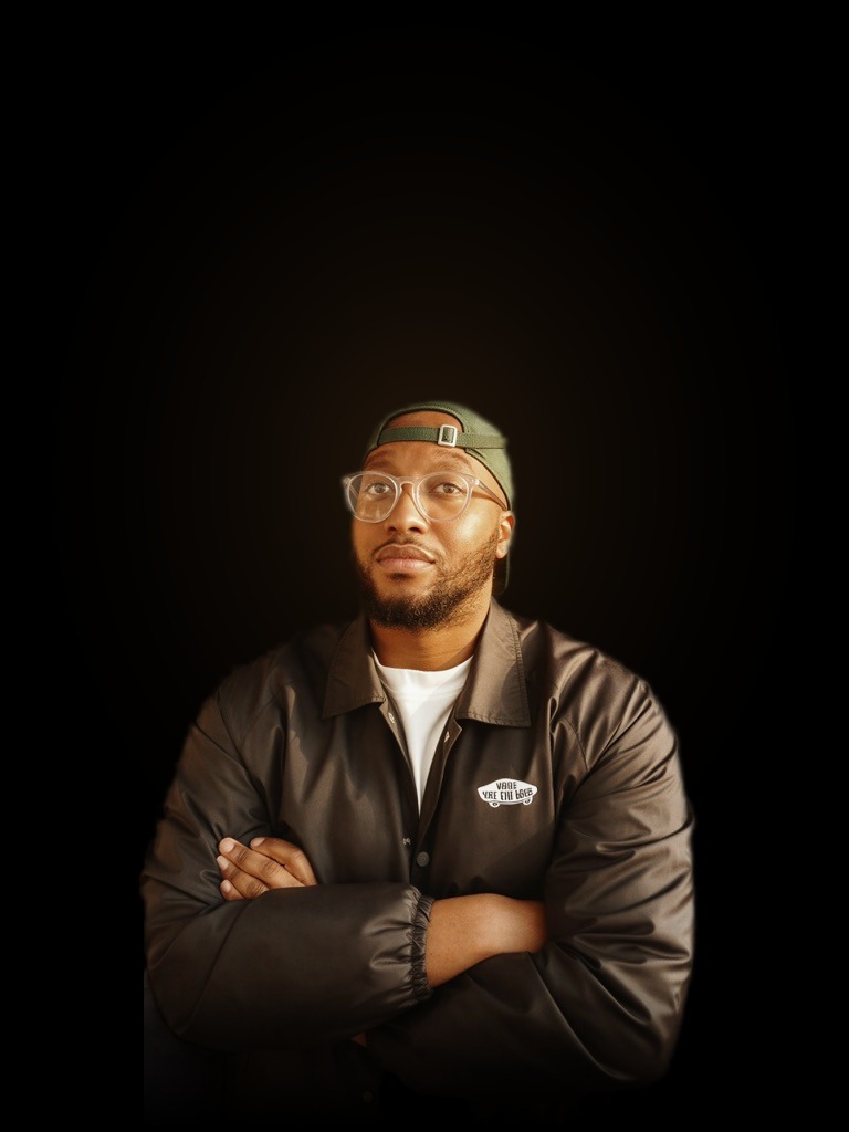 Portrait d'Ibrahim Soumahoro, fondateur de SAUTI